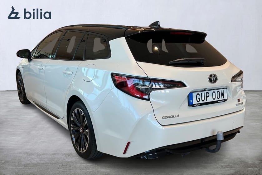Bild 2 av Toyota Corolla Touring Sports Hybrid 2,0 – GR Sport Drag