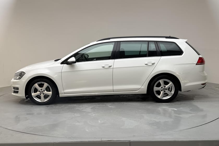 Bild 2 av Volkswagen Golf Sportscombi VII 2.0 TDI (150hk) Dragpaket
