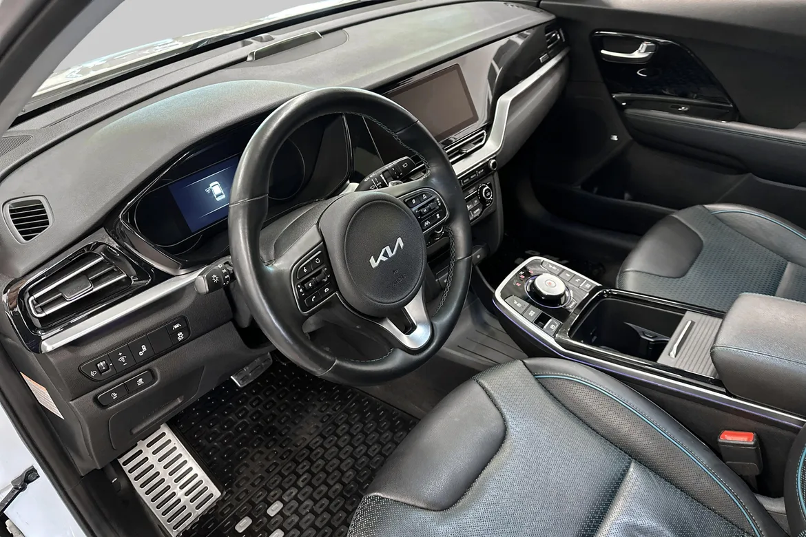 picture of a car