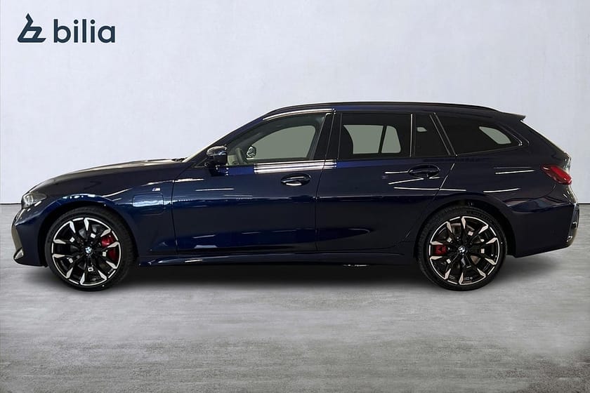 Bild 3 av BMW 330e xDrive Touring M-sport Pro | DEMO | Panorama | 360