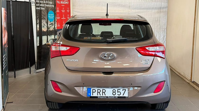 Bild 5 av Hyundai i30 5-dörrar 1.6 CRDi Sport Euro 5- 3,45% Ränta