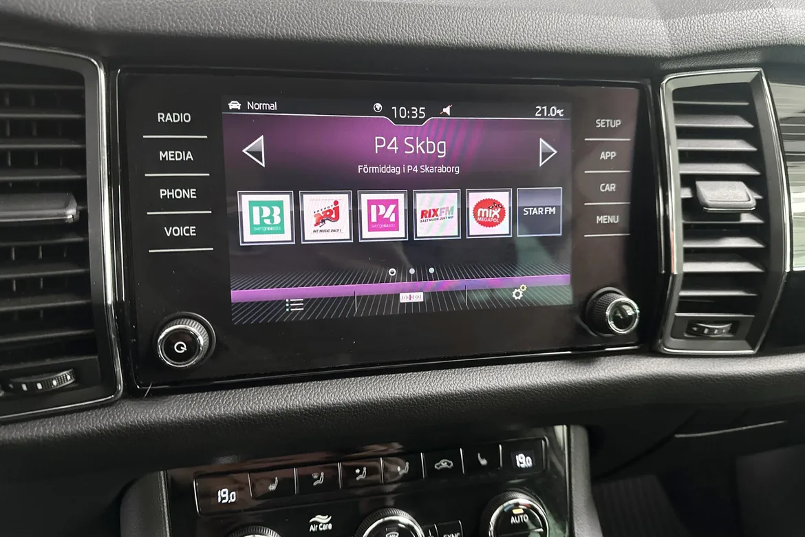 picture of a car