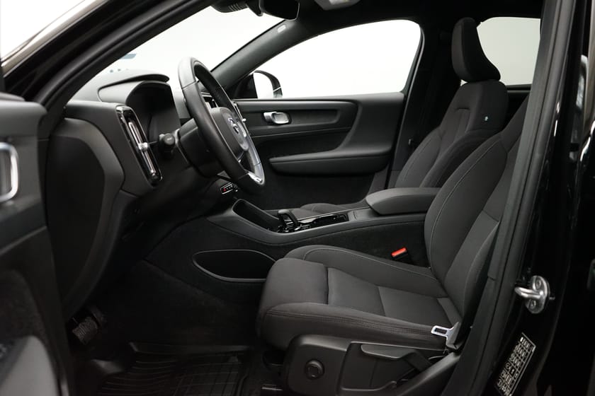 Bild 5 av Volvo C40 Recharge Single Motor Core Edition, Ränta 2,95%, Panoramaglastak ej öppnb