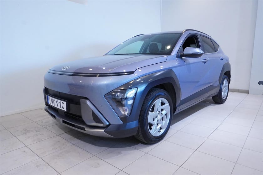 Bild 2 av Hyundai Kona SUV 1.0 T-GDi 120 DCT 2WD Essential, Backkamera, Navi, Elstolar