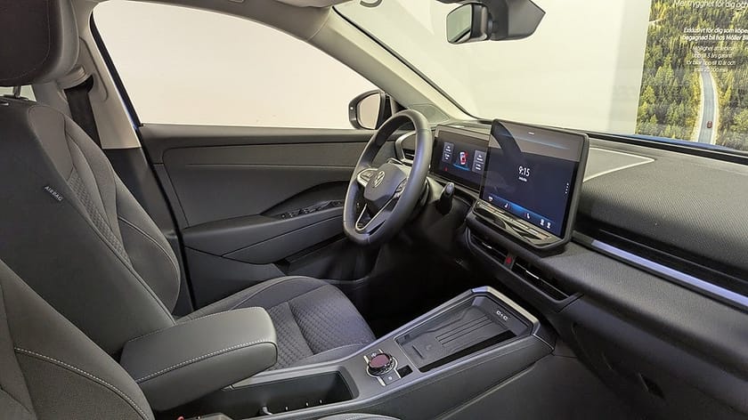 Bild 4 av Volkswagen T-Roc 1,5 eTSI 150 Hk
