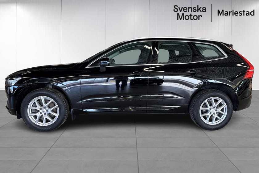 Bild 3 av Volvo XC60 B5 AUT Momentum AdvanceIII / BLIS / Backkamera / Drag/ VOC