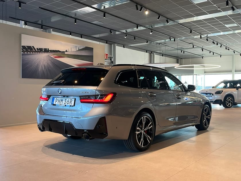 Bild 4 av BMW 330e xDrive Touring M sport pro HK Pano Head Up 360 4,95%