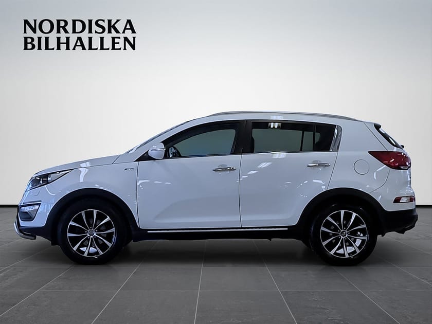 Bild 4 av Kia Sportage 2.0 CRDi AWD Special Edition Nyservad Pano Drag 360-kam