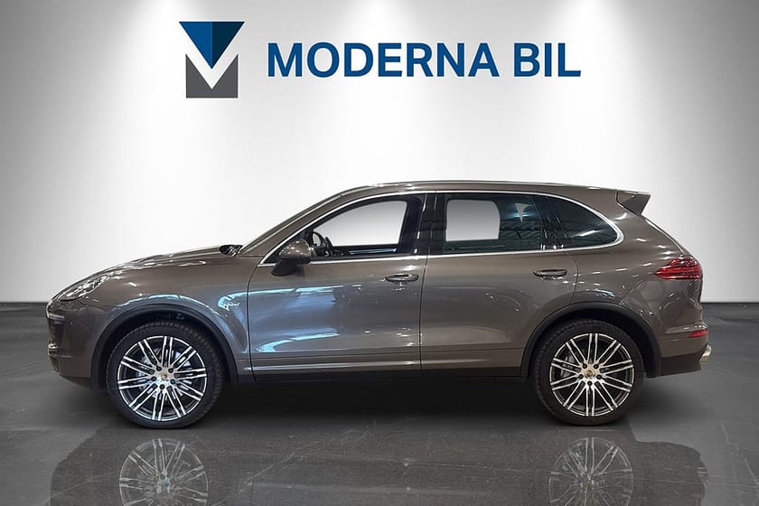 Bild 3 av Porsche Cayenne S Diesel 4.1 V8 385hk TipTronic AWD Drag D-värmare B-kamera