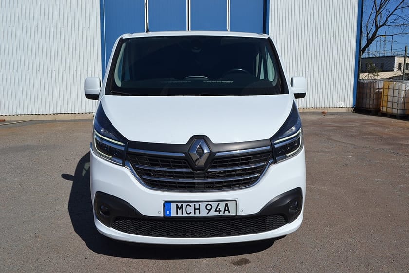 Bild 4 av Renault Trafic Skåpbil 3.0t 2.0 dCi EDC värmare + drag + kamera 170hk