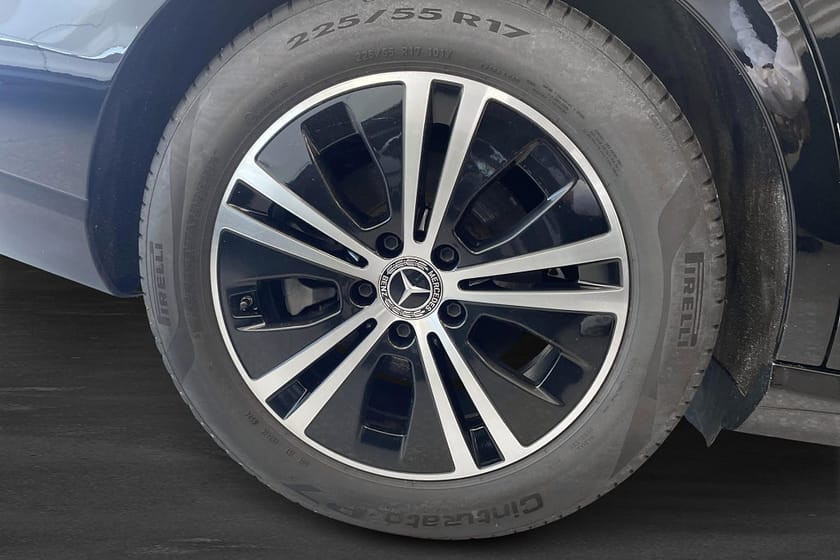 Bild 5 av Mercedes-Benz E 220 T d 220d Avantgarde - 1 Brukare - V-hjul - Drag