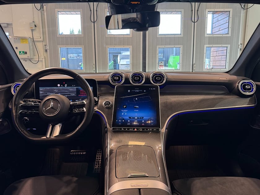 Bild 5 av Mercedes-Benz GLC 220 d 4MATIC AMG Drag Gps Luftfjädring Burmester SE UTR