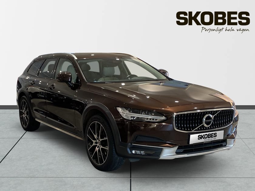 Bild 1 av Volvo V90 Cross Country D5 AWD Pro
