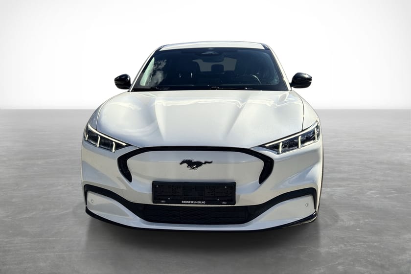 Bilde 2 av Ford Mustang Mach-E Standard Range AWD range, AWD, Skinn, hengerfeste