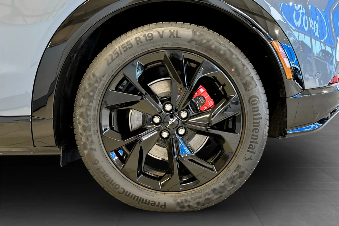 Ford Mustang Mach-E Long Range