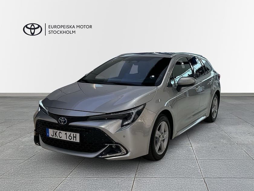 Bild 1 av Toyota Corolla Touring Sports Hybrid 2.0 HSD STYLE  PLUSPAKET / V-HJUL / MOMS