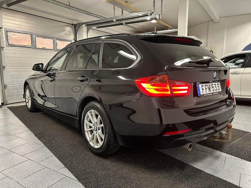 Bild 4 av BMW 320d xDrive Touring 320 184 hk Sport line Drag Välservad