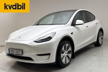 Tesla Model Y Standard Range RWD Dragkrok Vinterhjul