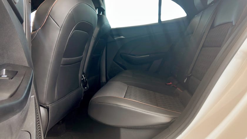 Bild 5 av MG 3 Hybrid+ LUX Hybrid 1.5 AT / lagerkampanj
