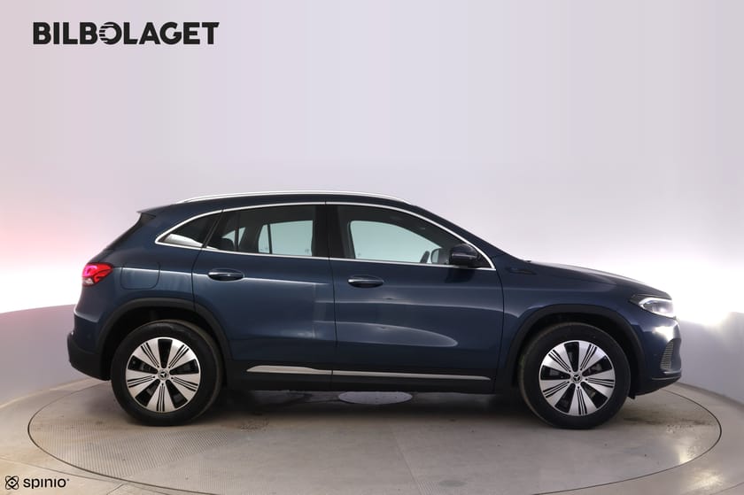 Bild 2 av Mercedes-Benz EQA 300 4MATIC , 228hk