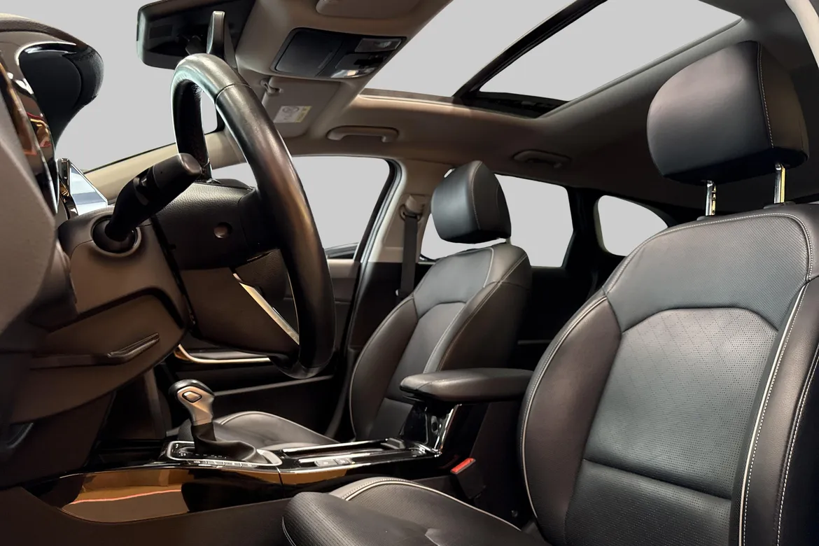picture of a car