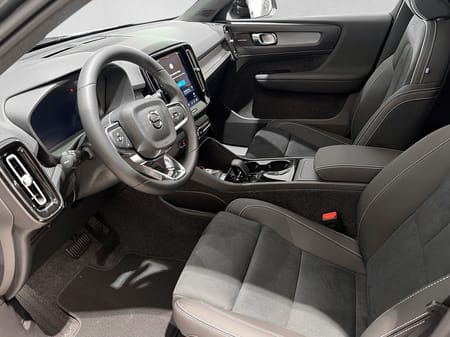 Volvo EX40 Twin Motor Performance