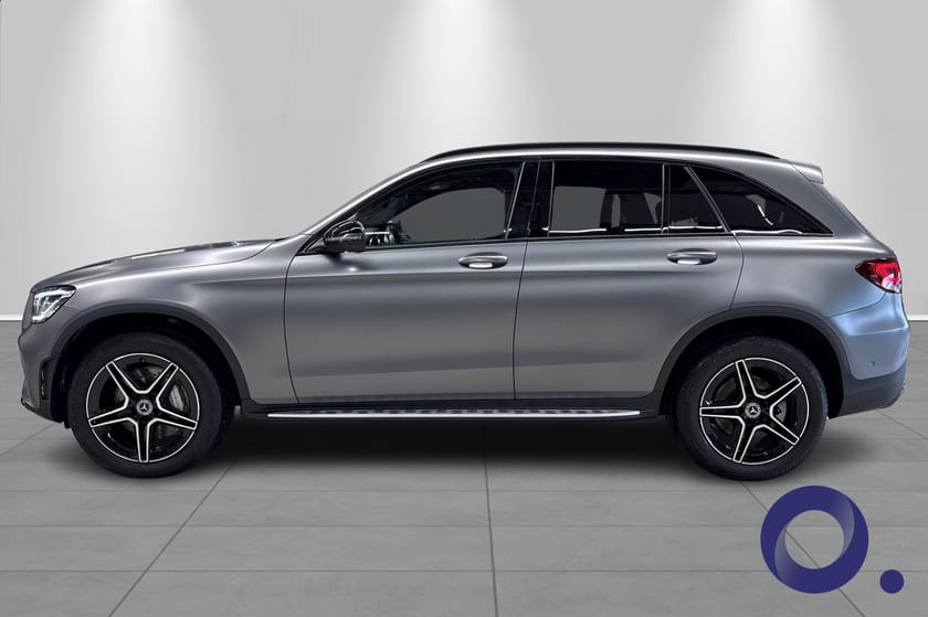 Bilde 2 av Mercedes-Benz GLC 300 e 4MATIC Selenite Grey Magno| HUD| Hengerfeste | AMG Line