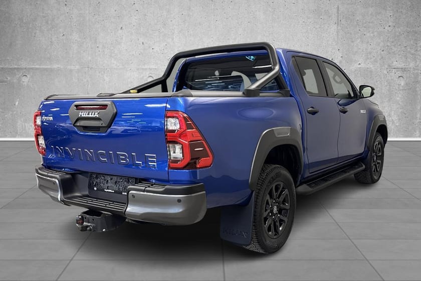 Bilde 5 av Toyota Hilux Dobbelcab 2,8 204 hk D-Cab 4WD SR+ Inv. X Automat Krok
