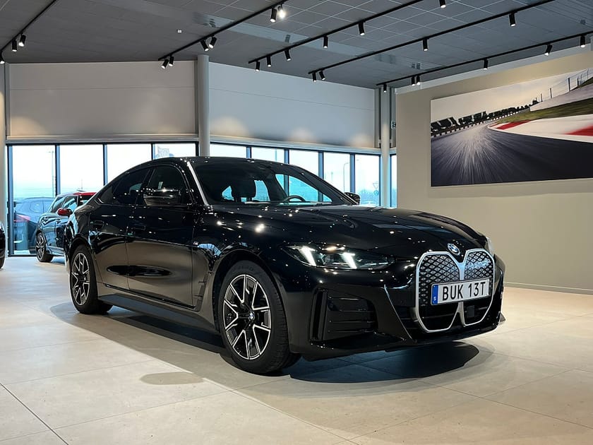 Bild 3 av BMW i4 eDrive40 Gran Coupé M Sport Adapt Farthållare Rattvärme Drag 4,95%