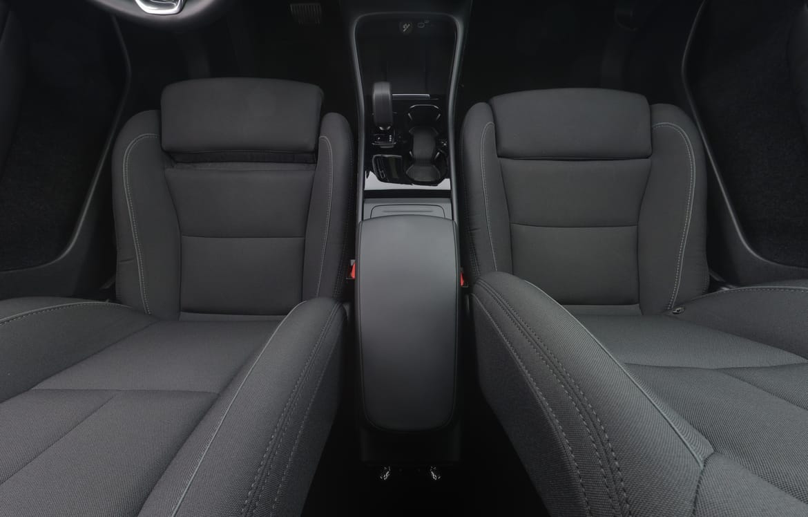 Volvo XC40 2023 - miniatyr 9