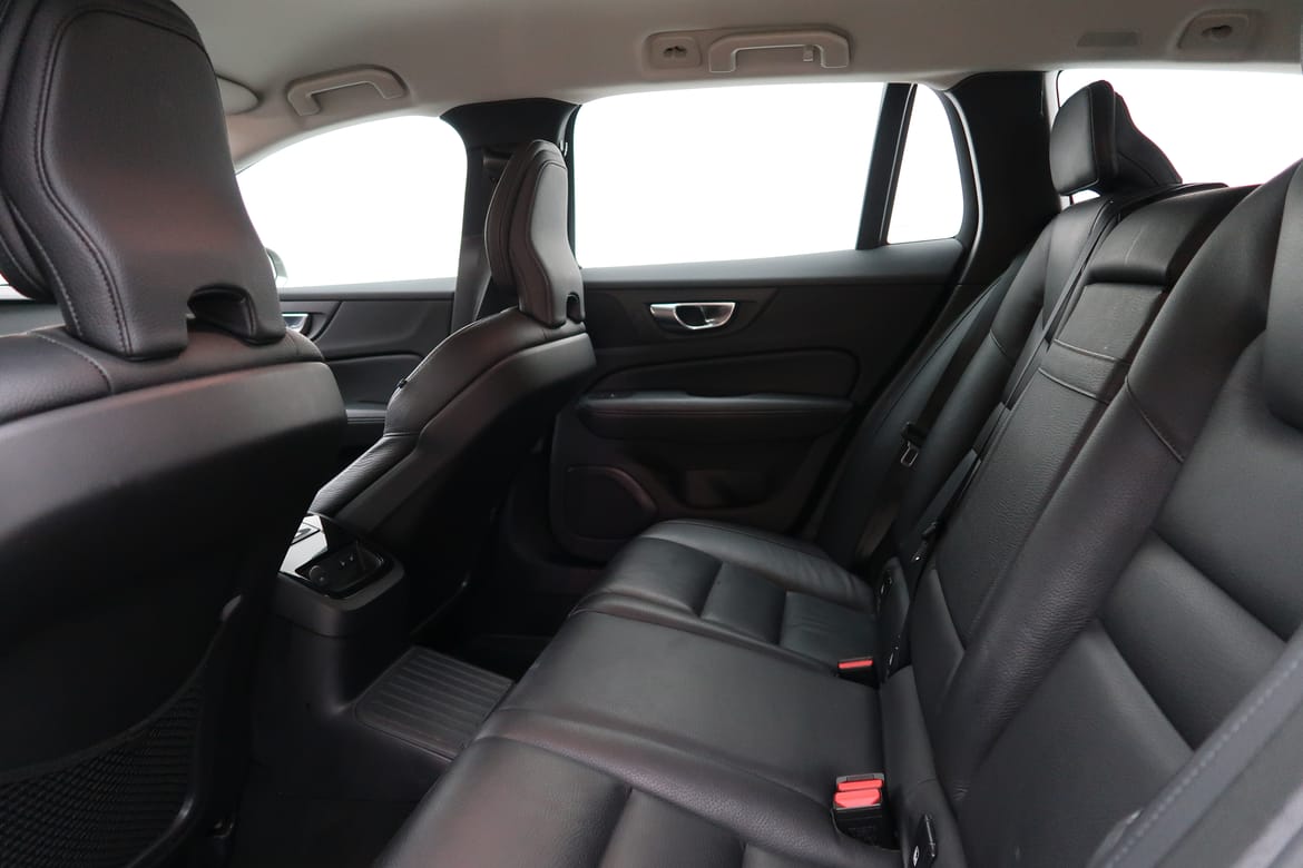 Volvo V60 2021 - miniatyr 5