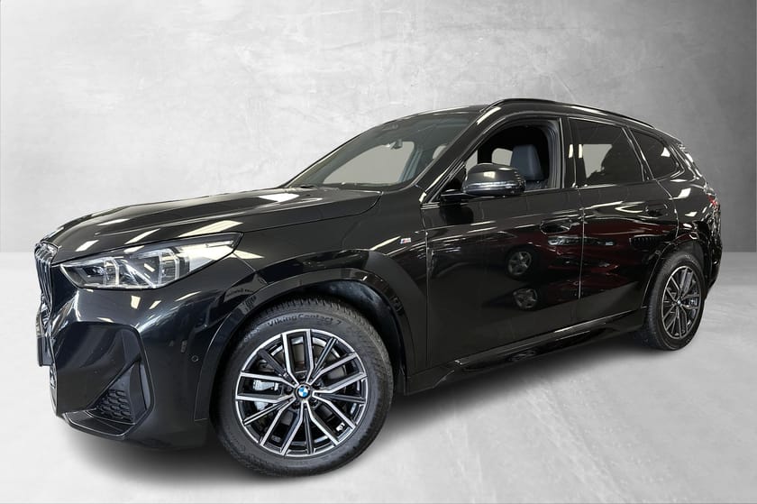Bilde 4 av BMW iX1 xDrive30 xDrive30e  //Msport, Skinn, HUD, El.sete, Harman, Krok