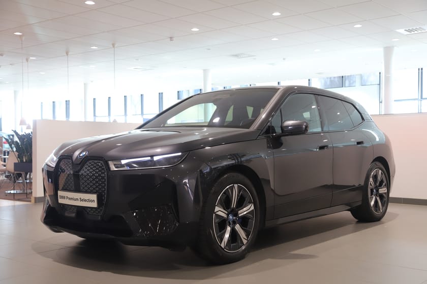 Bild 4 av BMW iX xDrive50 Dragkrok Innovation Exclusive - Autowåx Bil