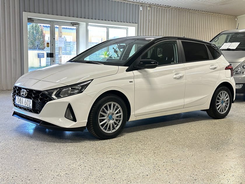 Bild 3 av Hyundai i20 1.0 T-GDI DCT Essential Euro 6 LÅGA MIL!
