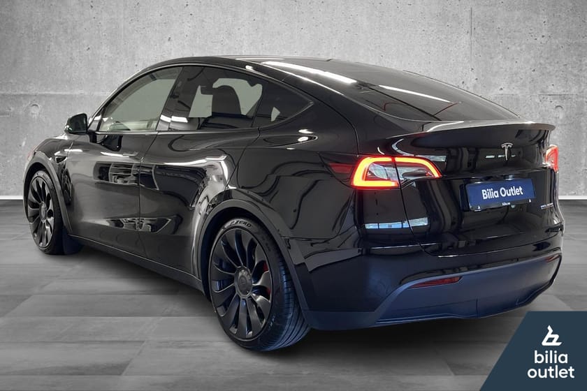 Bilde 4 av Tesla Model Y Performance Performance, 21" Überturbine, Panorama, Hengerfeste+++