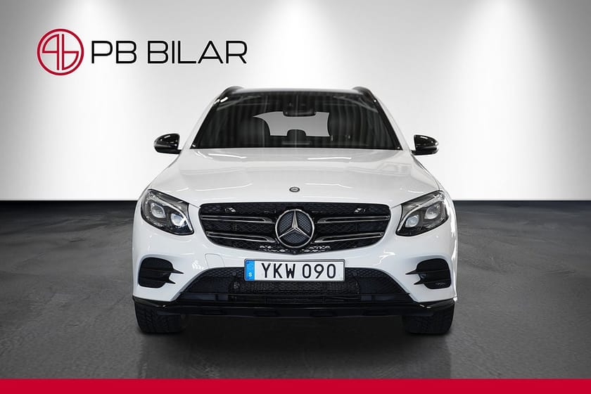 Bild 4 av Mercedes-Benz GLC 350 e 4MATIC AMG Line Burmester Pano Luft Drag 360°