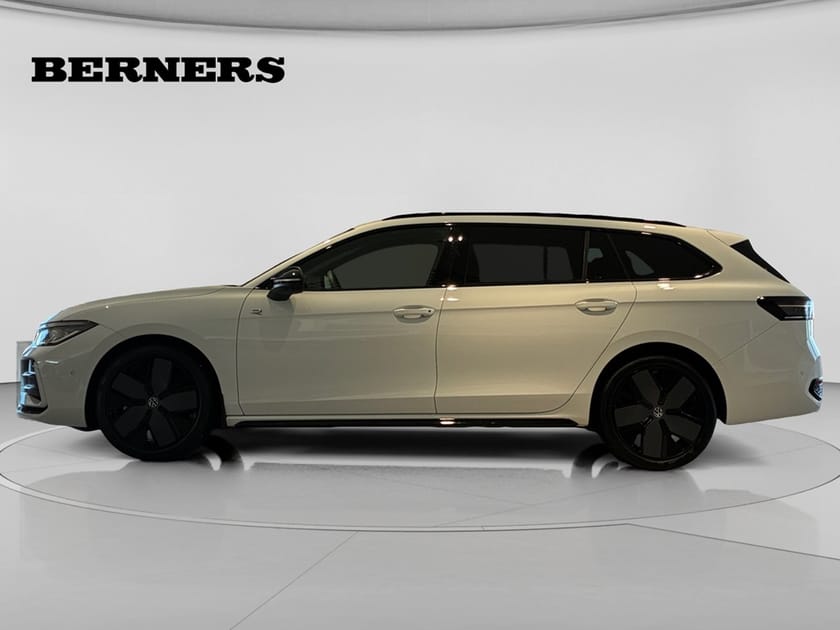 Bild 2 av Volkswagen Passat Sportscombi 2.0 TDI 193 DSG7 4M R-LINE
