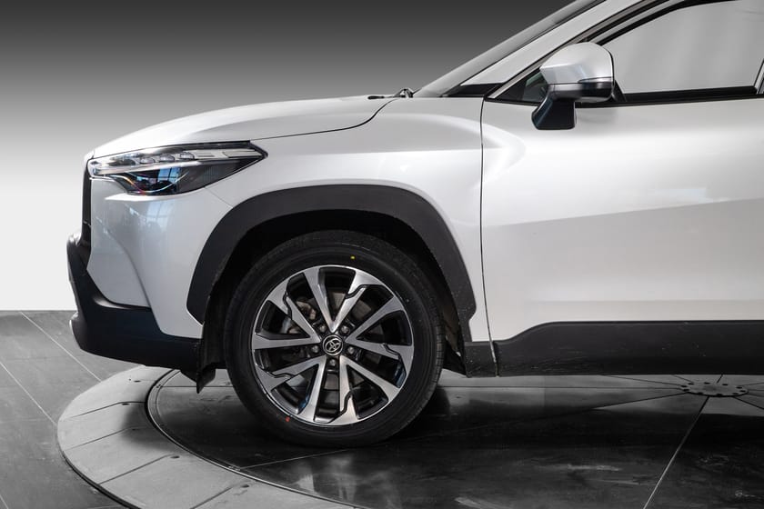 Bilde 4 av Toyota Corolla Cross Hybrid AWD-i Executive