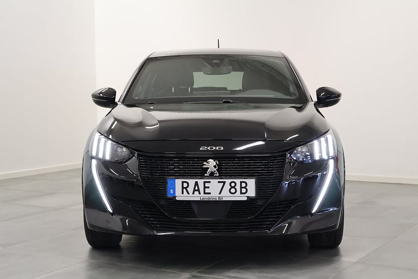 Bild 2 av Peugeot e-208 Ultimate Business GT V-Hjul PANO NYSERVAD