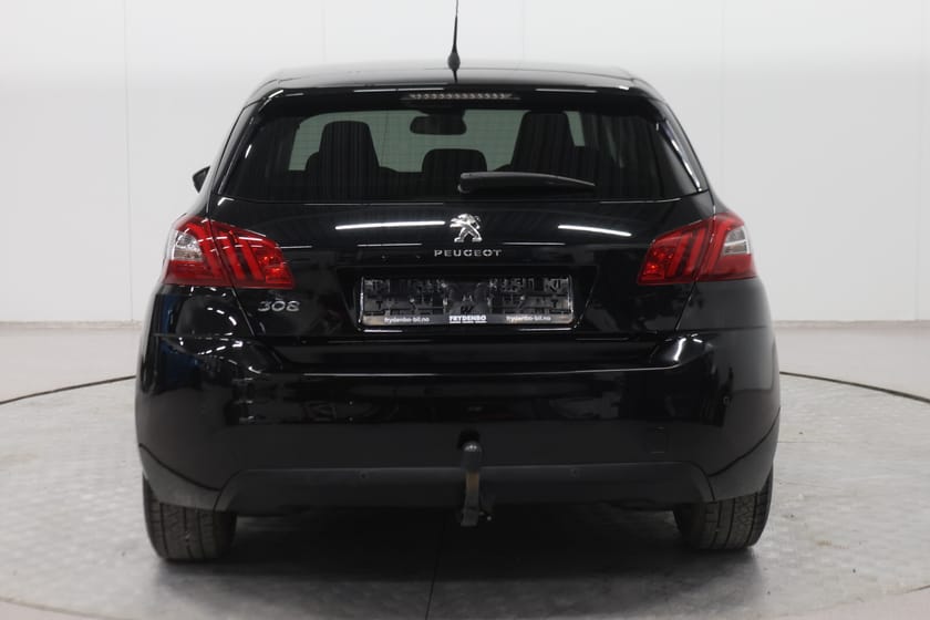 Bilde 5 av Peugeot 308 1,2 PureTech 110hk Allure TONEDESPORTSETERLED+