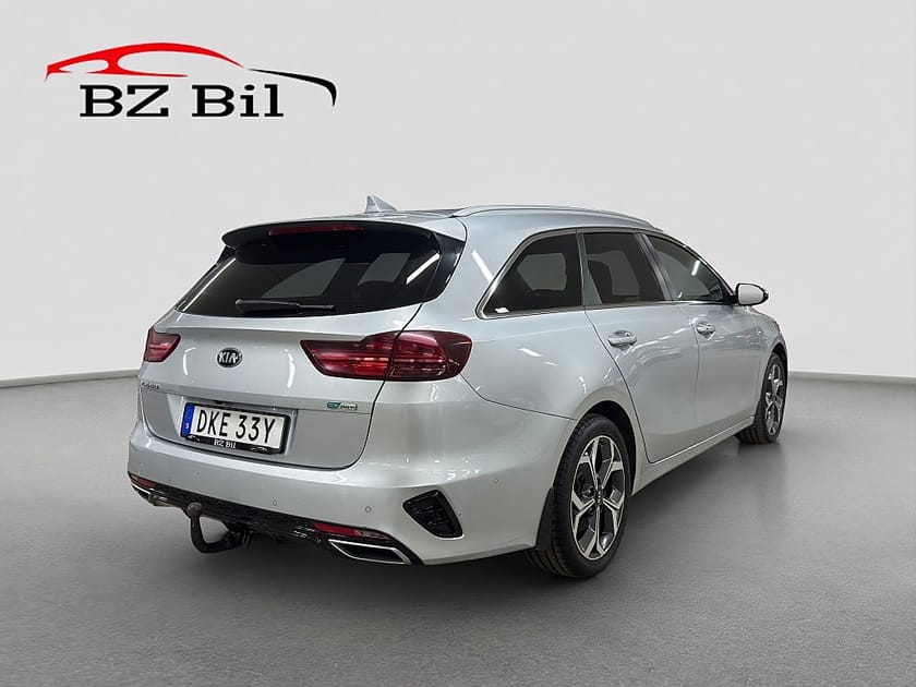Bild 5 av Kia Ceed Sportswagon Plug-in Hybrid Advance Plus 2 Moms Pano Drag Kamera