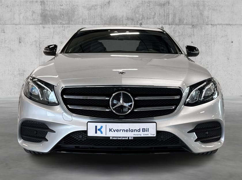 Bilde 3 av Mercedes-Benz E 300 e E300 PHEV AMG Line Hengerfeste Ryggekamera Nattpakke