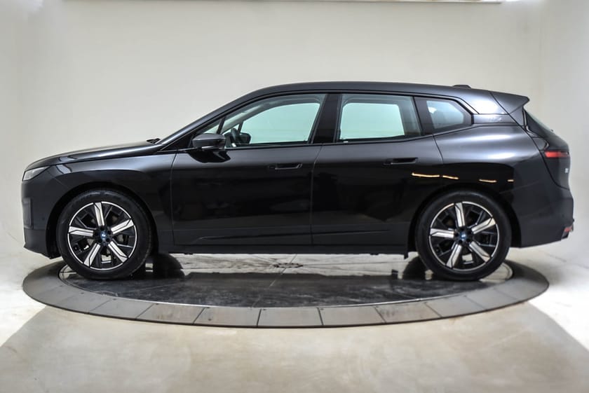 Bilde 3 av BMW iX xDrive40 Charged Plus