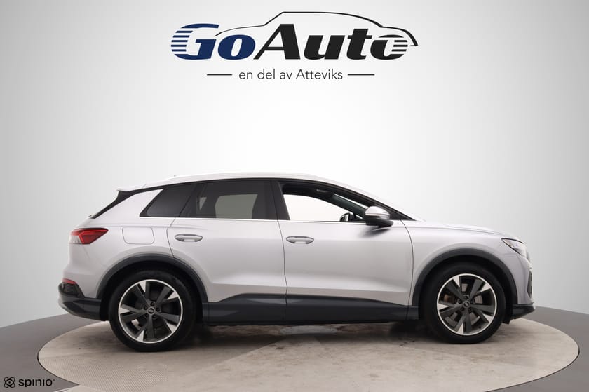 Bild 3 av Audi Q4 40 e-tron Advanced drag Kamera HUD