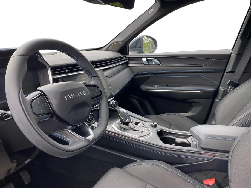 Bild 2 av Lynk & Co 01 PHEV 