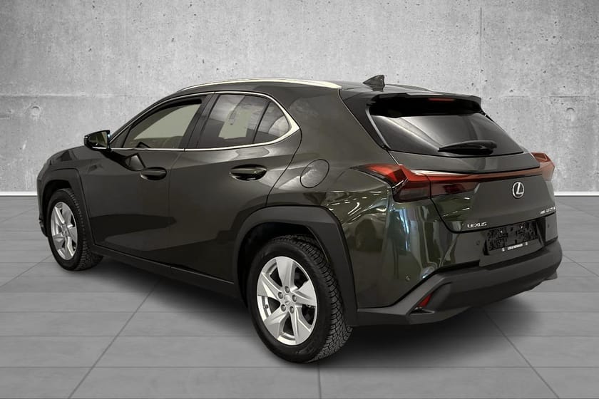 Bilde 3 av Lexus UX 250h E-Four Comfort Tech 4x4/kompl.historikk/automat/