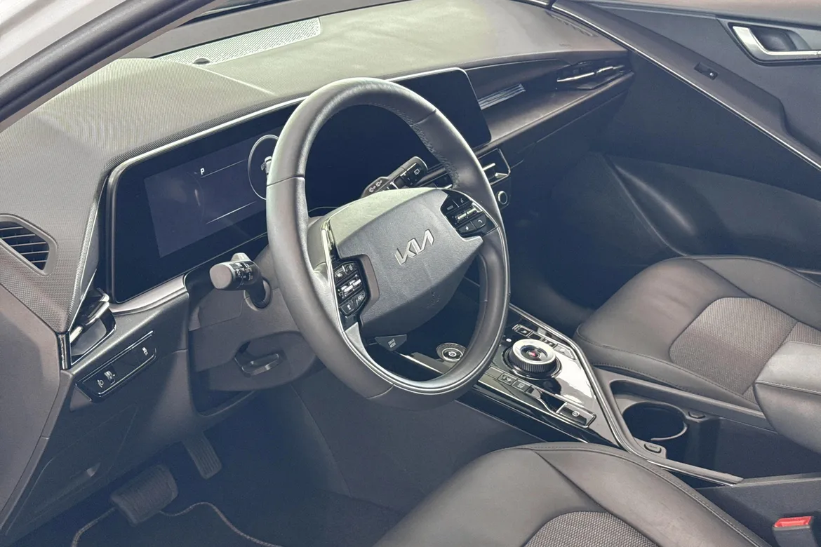 picture of a car