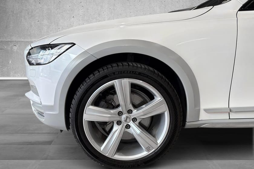 Bilde 4 av Volvo V90 Cross Country D4 AWD OceanRace B&W HeadUp Luft, Hengerfeste++