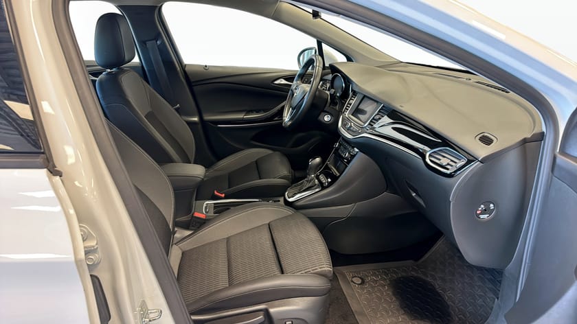 Bild 3 av Opel Astra 1,4 Turbo CVT