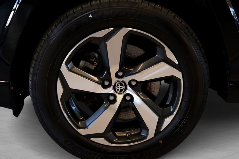 Bilde 2 av Toyota RAV4 Plug-in Hybrid PHEV AWD-i Active Tech